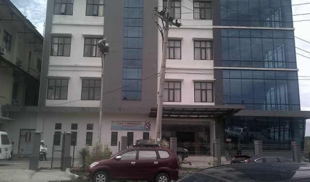 RSUD DR. RABAIN TEMPAT DIRAWAT KARYAWAN PT. LDA DIDUGA KERACUNAN